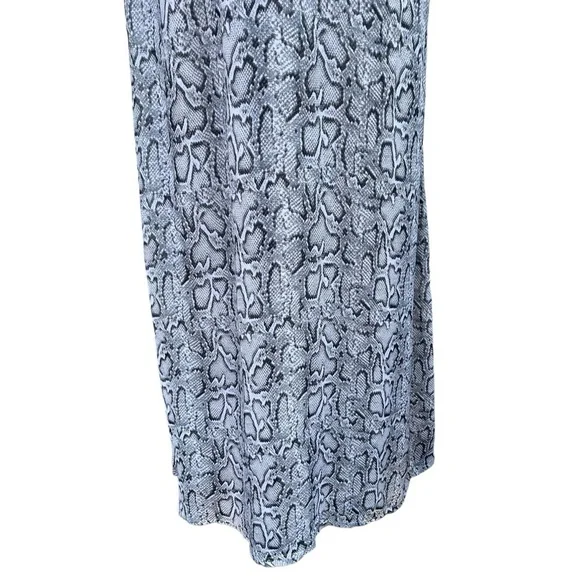 TOBI NWT Black and White Snakeskin Print Maxi Dress Size Small - Picture 4 of 15